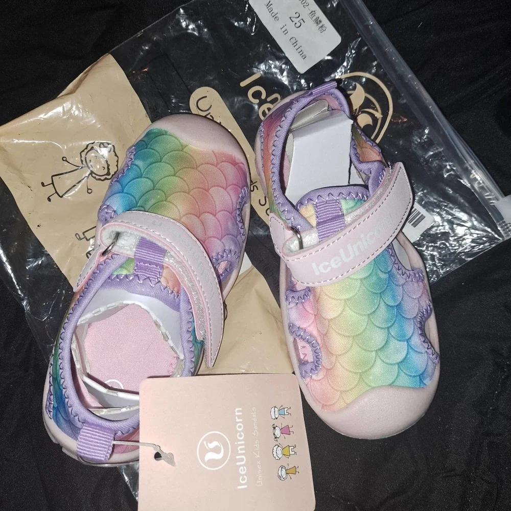 IceUnicorn Children's Sandals Summer Non-Slip Beach Shoes 25EU